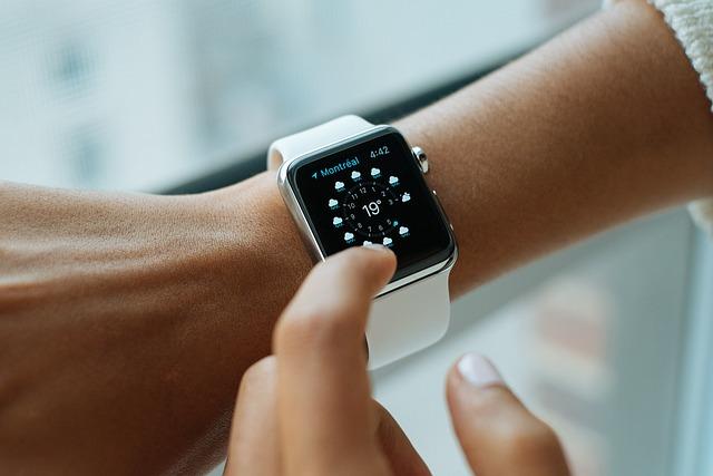 Exploring the health Monitoring Capabilities of the ‍Apple ⁣Watch SE 2