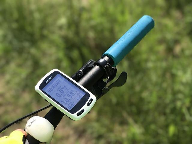 Exploring the Sleek design and Comfort of the garmin Vivosmart 5